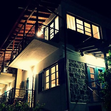 Aigaion Guesthouse Therma  Exterior photo