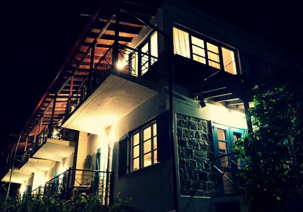 Aigaion Guesthouse Therma  Exterior photo